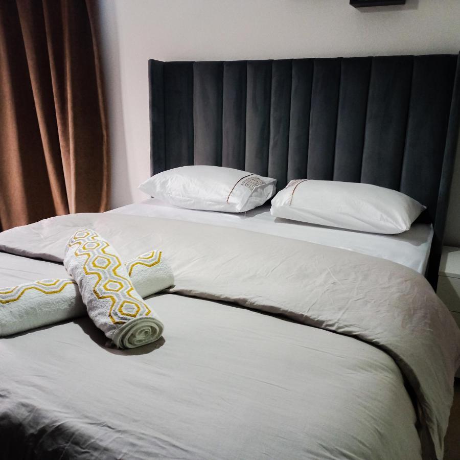 Nouveau Appartement Au Plein Centre-Ville En Face Hilton Tanger Exterior foto